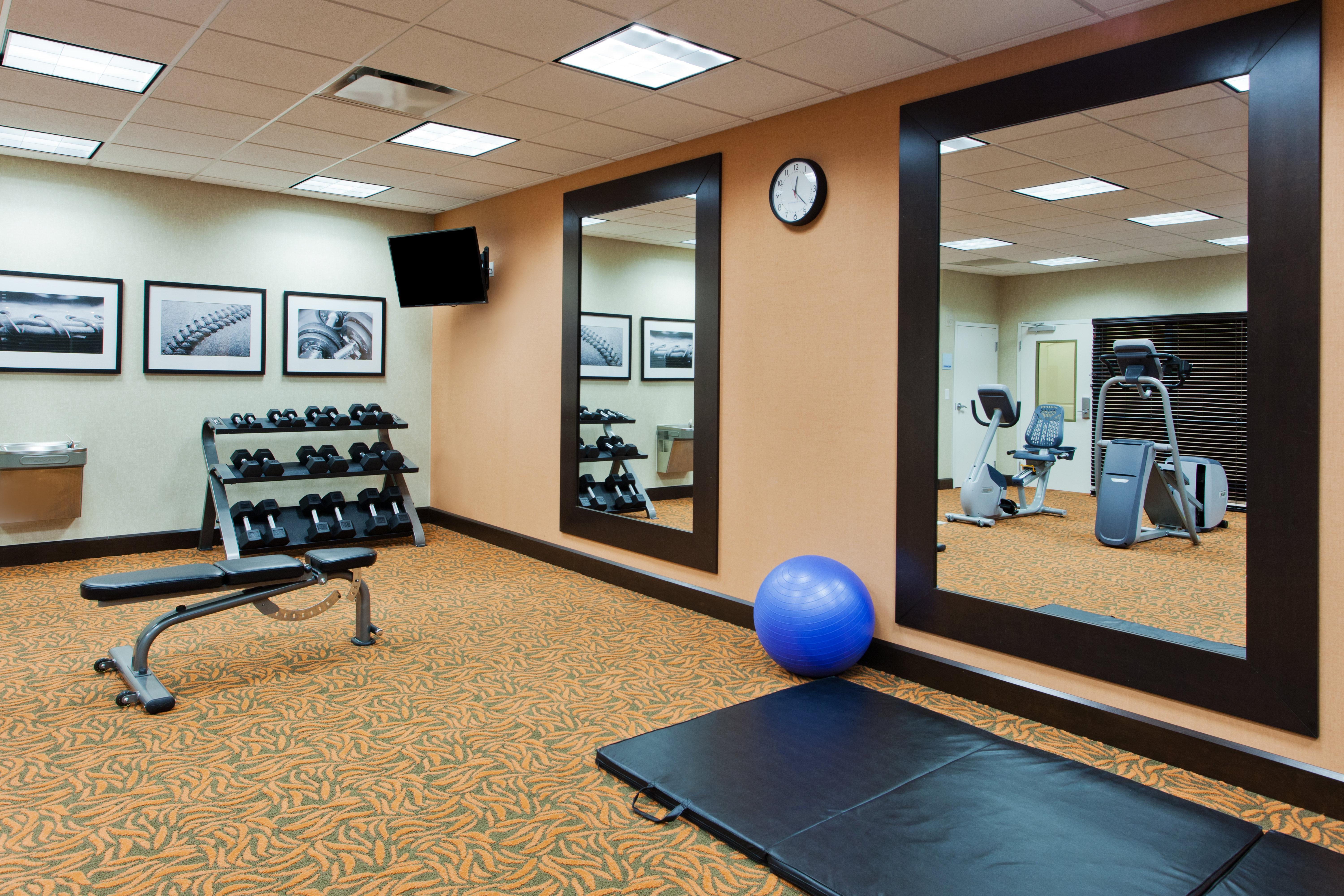 Holiday Inn Express Hotel & Suites Huntsville West - Research Park By Ihg Екстер'єр фото